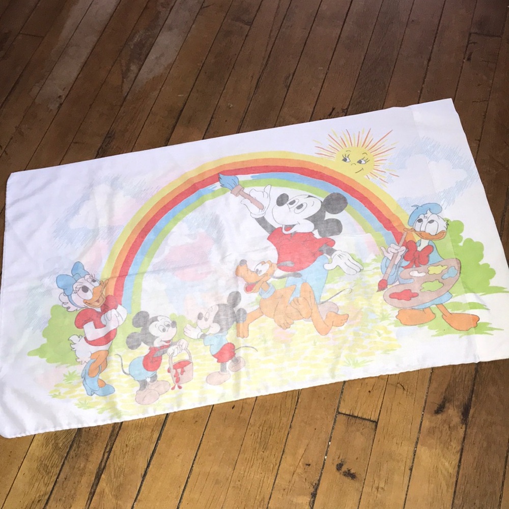 Vintage Disney Mickey & Daisy Rainbow Print‎ Bandana